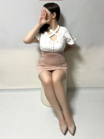 ゆみな